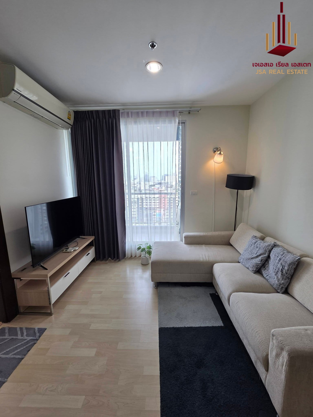 ให้เช่าคอนโดรัชดา ห้วยขวาง : ✨ For Rent: Rhythm Ratchada Condo ✨  💰 Only 20,000 THB/month