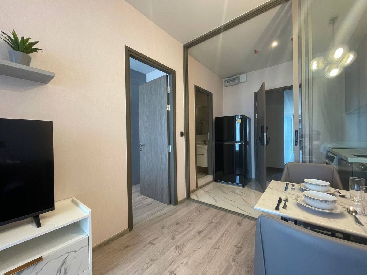 For RentCondoSukhumvit, Asoke, Thonglor : Rhythm Ekkamai Estate for rent, 32,000 baht/month [OMN0002]