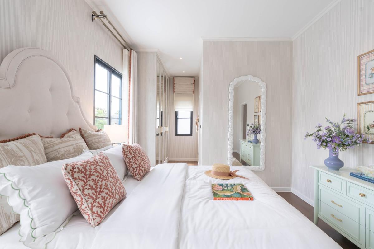 ขายบ้านบางนา แบริ่ง ลาซาล : 🔥ขายด่วน+🔥เศรษฐสิริ บางนา กม.10 ใกล้ Design Village บางนา เฟอร์นิเจอร์ครบ พร้อมเข้าอยู่