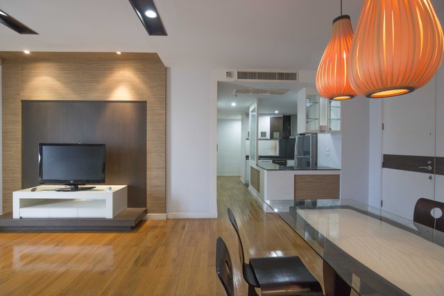 ขายคอนโดสีลม ศาลาแดง บางรัก : 🔥ขายด่วน+🔥เดอะ รอยัล ศาลาแดง ใกล้ BTS ศาลาแดง เฟอร์นิเจอร์ครบ พร้อมเข้าอยู่