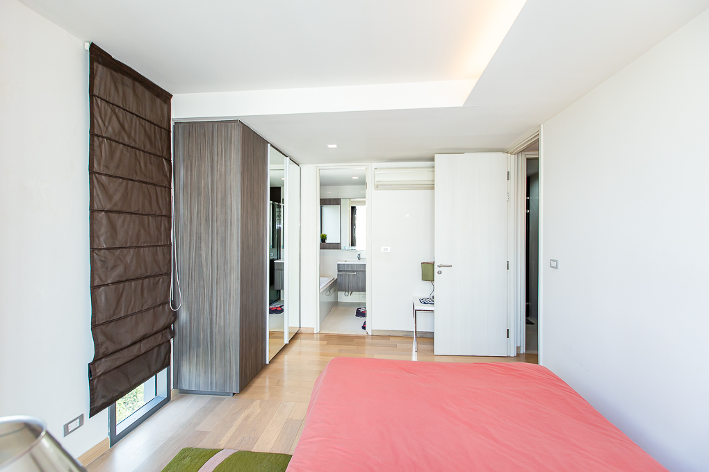 For SaleCondoSukhumvit, Asoke, Thonglor : 🔥Urgent Sale+🔥Via 49, near BTS Thonglor, fully furnished, ready to move in