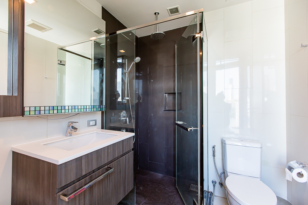 For SaleCondoSukhumvit, Asoke, Thonglor : 🔥Urgent Sale+🔥Via 49, near BTS Thonglor, fully furnished, ready to move in