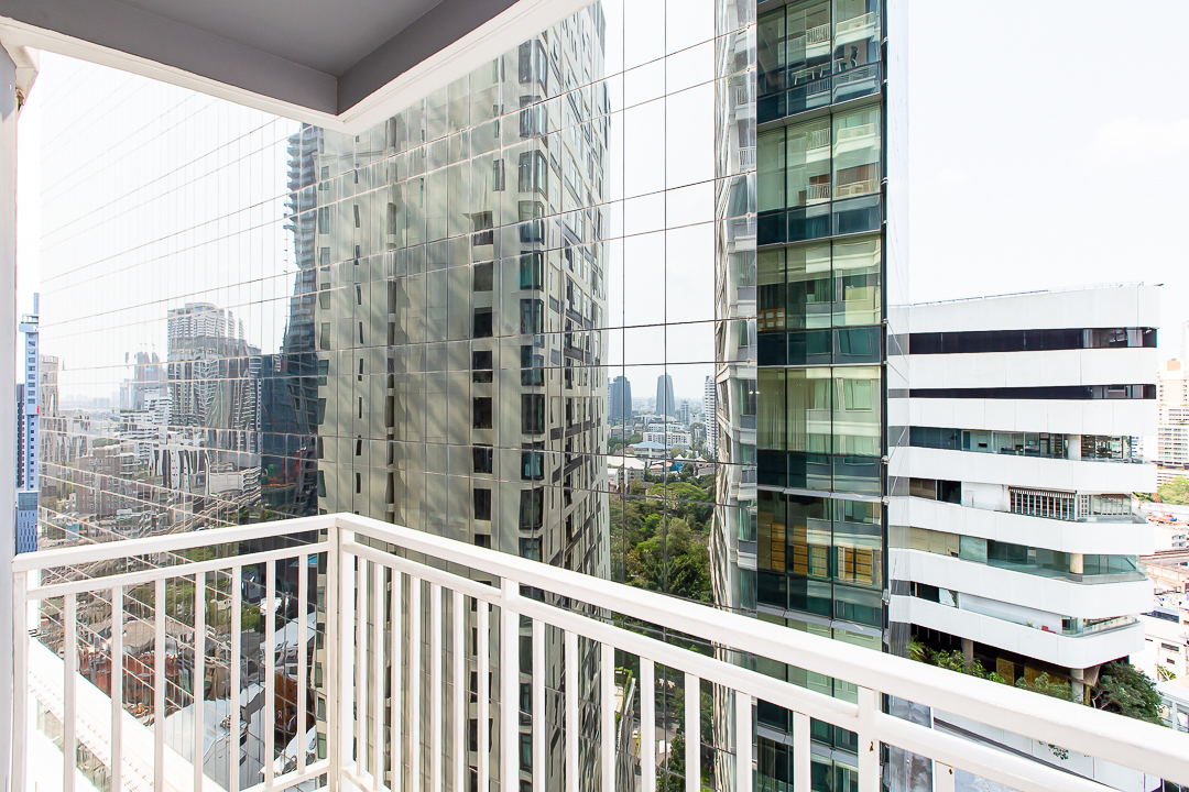 For SaleCondoSukhumvit, Asoke, Thonglor : 🔥Urgent Sale+🔥39 by Sansiri 39, near BTS Phrom Phong, fully furnished, ready to move in