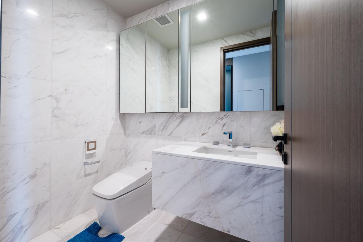 ขายคอนโดสุขุมวิท อโศก ทองหล่อ : 🔥ขายด่วน+🔥เดอะ โมนูเมนต์ ทองหล่อ ใกล้ J Avenue เฟอร์นิเจอร์ครบ พร้อมเข้าอยู่