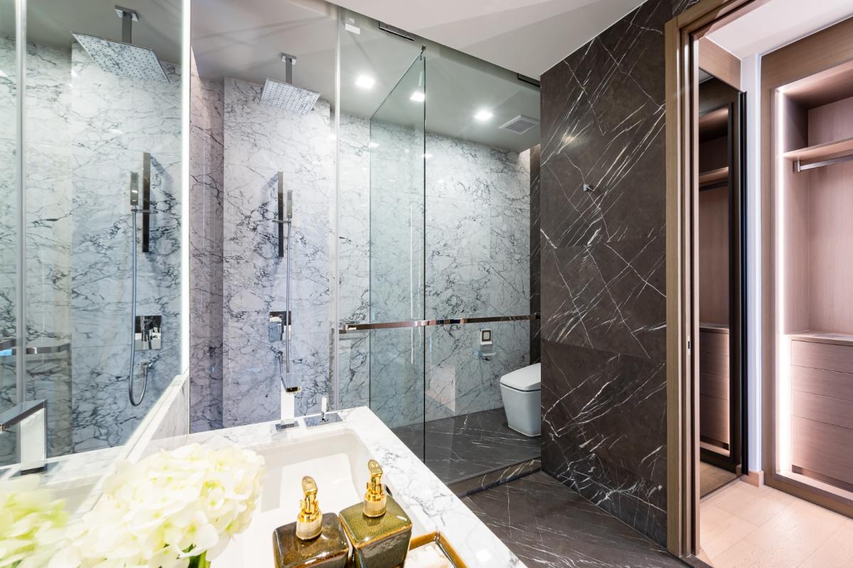 ขายคอนโดสุขุมวิท อโศก ทองหล่อ : 🔥ขายด่วน+🔥เดอะ โมนูเมนต์ ทองหล่อ ใกล้ J Avenue เฟอร์นิเจอร์ครบ พร้อมเข้าอยู่