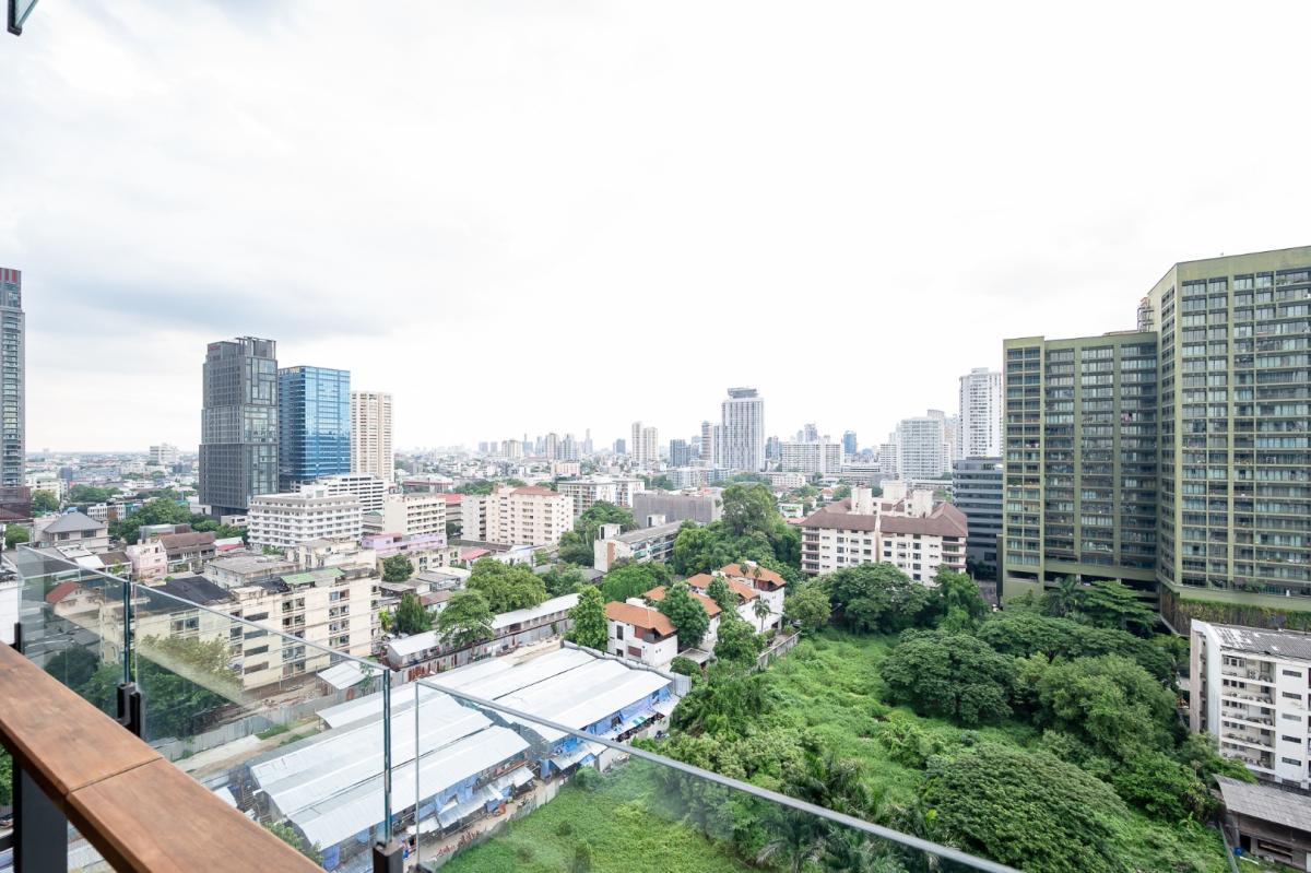 ขายคอนโดสุขุมวิท อโศก ทองหล่อ : 🔥ขายด่วน+🔥เดอะ โมนูเมนต์ ทองหล่อ ใกล้ J Avenue เฟอร์นิเจอร์ครบ พร้อมเข้าอยู่