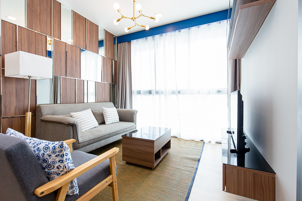 ขายคอนโดสุขุมวิท อโศก ทองหล่อ : 🔥ขายด่วน+🔥ทากะ เฮาส์ ใกล้รถไฟฟ้า BTS เอกมัย เฟอร์นิเจอร์ครบ พร้อมเข้าอยู่