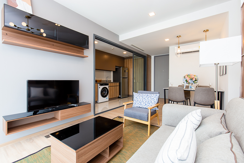 ขายคอนโดสุขุมวิท อโศก ทองหล่อ : 🔥ขายด่วน+🔥ทากะ เฮาส์ ใกล้รถไฟฟ้า BTS เอกมัย เฟอร์นิเจอร์ครบ พร้อมเข้าอยู่