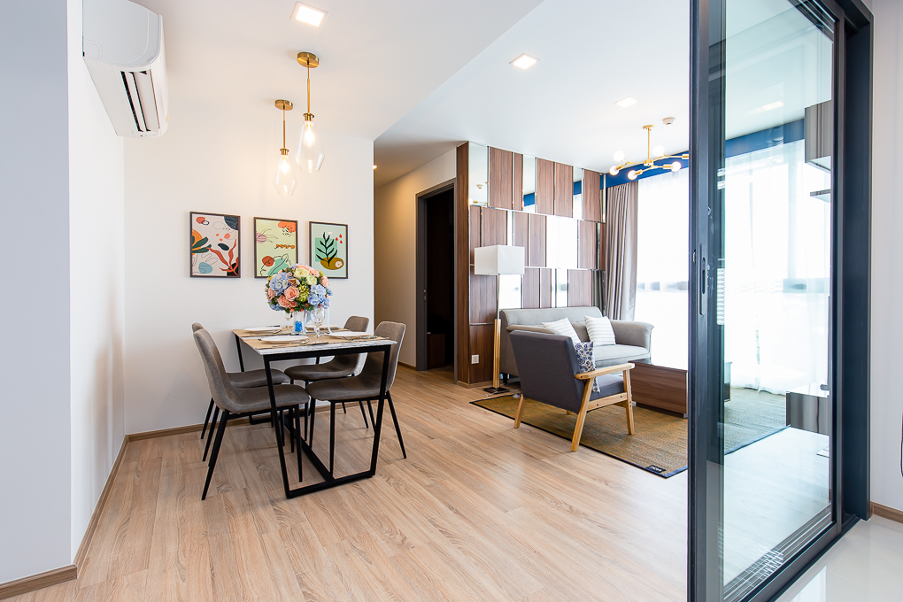 ขายคอนโดสุขุมวิท อโศก ทองหล่อ : 🔥ขายด่วน+🔥ทากะ เฮาส์ ใกล้รถไฟฟ้า BTS เอกมัย เฟอร์นิเจอร์ครบ พร้อมเข้าอยู่