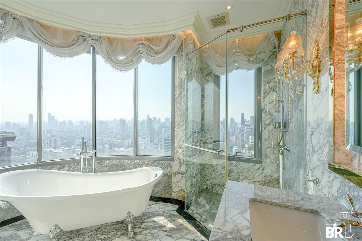 ให้เช่าคอนโดพระราม 9 เพชรบุรีตัดใหม่ RCA :  Q Asoke 💖 ห้อง Penhouse สวย พร้อมอยู่ทันที ✨ ใกล้ MRT เพชรบุรี 