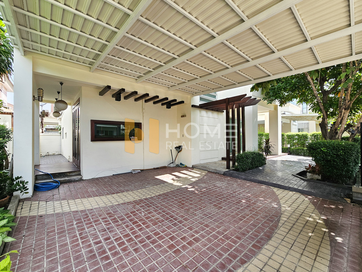 ขายบ้านนวมินทร์ รามอินทรา : ไลฟ์ บางกอก บลูเลอวาร์ด รามอินทรา 23 / 3 ห้องนอน (ขาย), Life Bangkok Boulevard Ramintra 23 / 3 Bedrooms (FOR SALE) TAN847