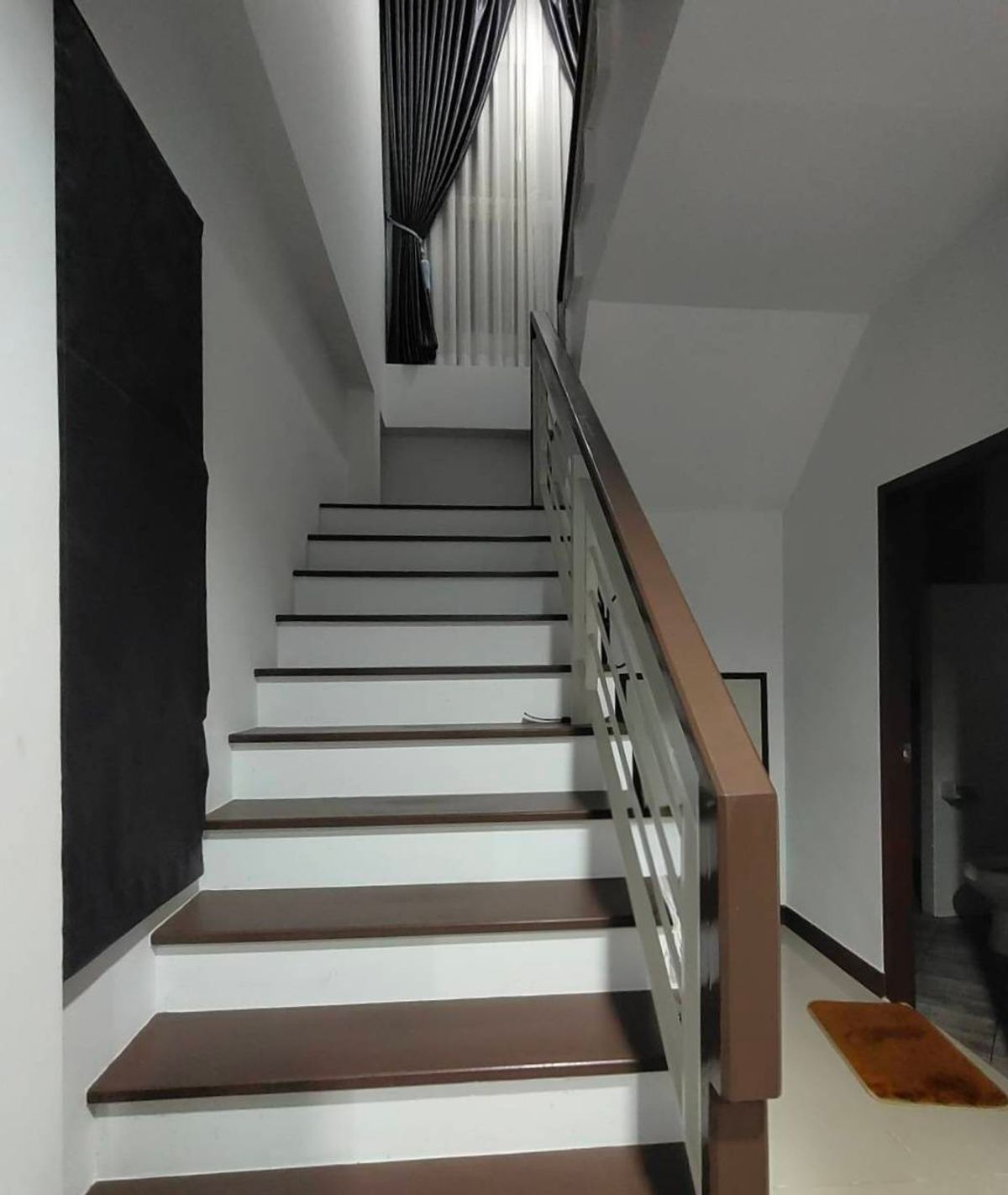 ขายบ้านมีนบุรี-ร่มเกล้า : ลดราคาพิเศษ บ้านเดี่ยว ม.นนทวีแกรนด์6 (51.2 ตร.ว.) 3 นอน 2 น้ำ ใกล้เทคโนโลยีมหานคร 