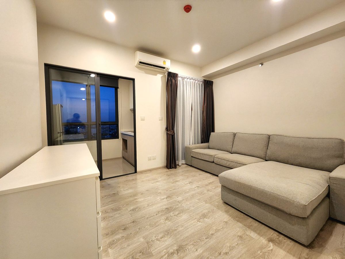 คอนโดปิ่นเกล้า จรัญสนิทวงศ์ : ขายห้องมุม มี 3 ทิศ เหนือ ตะวันตก และทิศใต้ ขายพร้อมอยู่แล้วคอนโด ทำเลศิริราช The Tree จรัญ 30 **แบบ ห้องหายาก 1 ชั้น มี1 ห้อง **โทนขาวมินิมอล