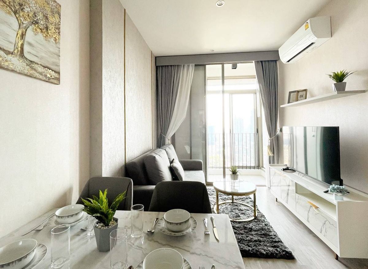 For RentCondoSukhumvit, Asoke, Thonglor : Rhythm Ekkamai Estate for rent, 32,000 baht/month [OMN0002]