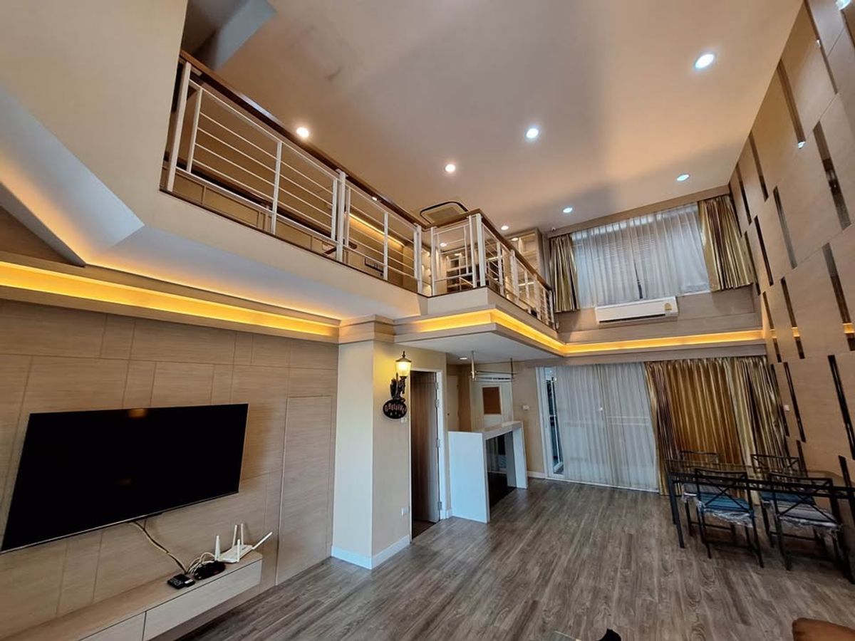 For RentTownhomeChokchai 4, Ladprao 71, Ladprao 48, : SPACE Ladprao-Mengjai