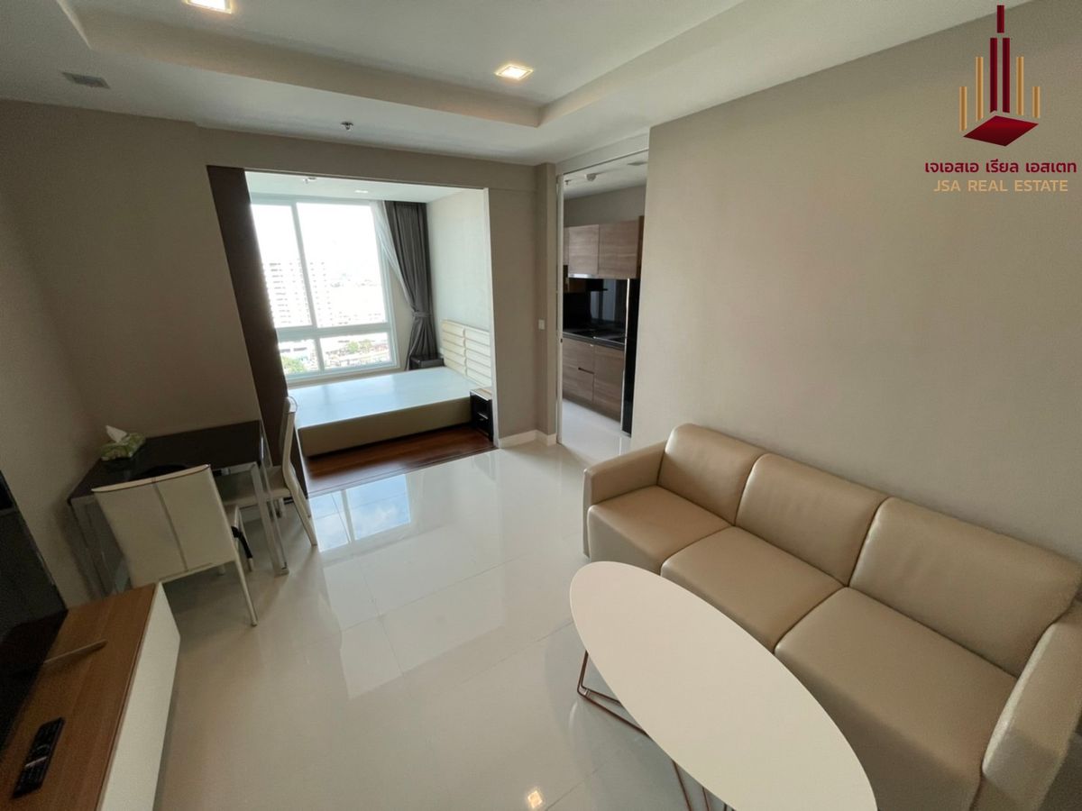 For RentCondoSamut Prakan,Samrong : ✨ For Rent: The Metropolis Samrong Condo ✨ 💰 ONLY 11,000 THB/Month