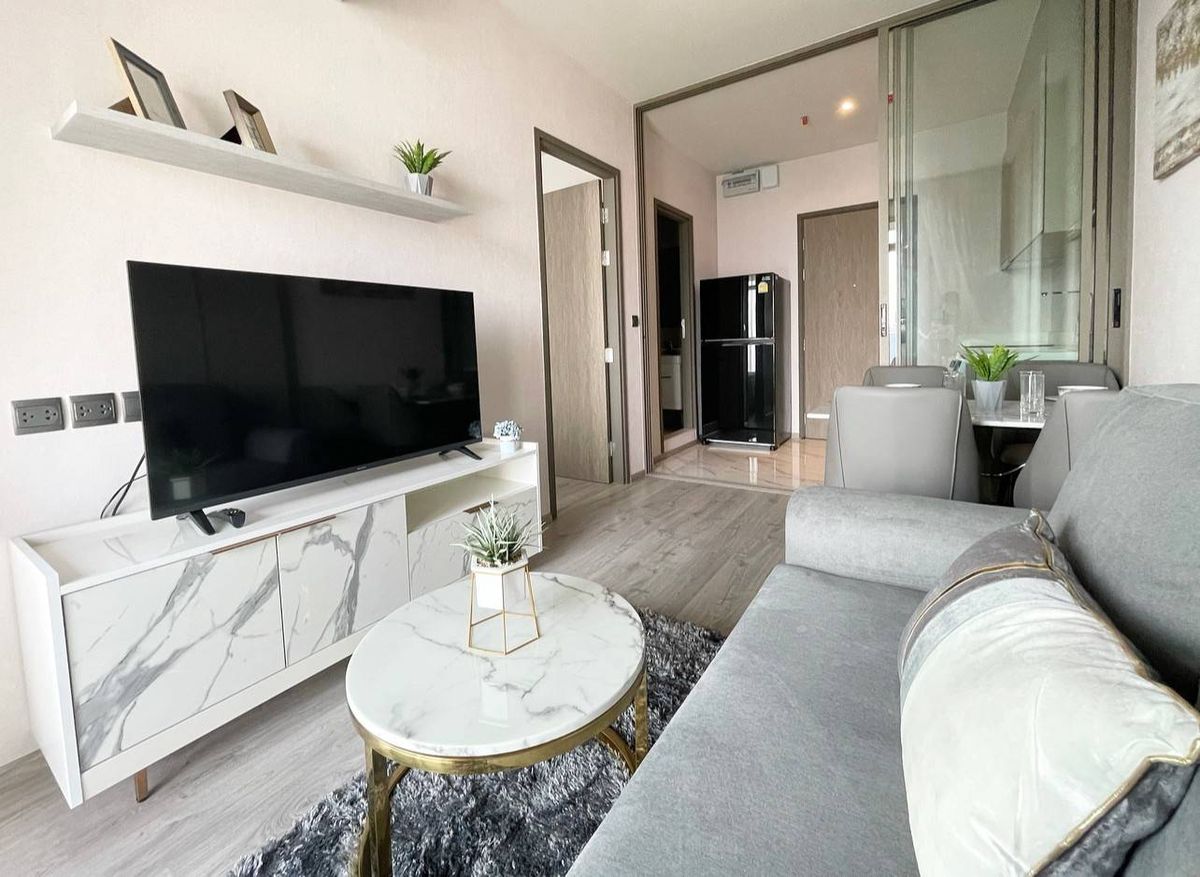 For RentCondoSukhumvit, Asoke, Thonglor : Rhythm Ekkamai Estate for rent, 32,000 baht/month [OMN0002]