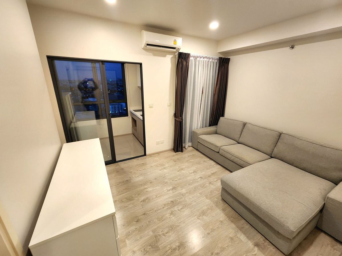 คอนโดปิ่นเกล้า จรัญสนิทวงศ์ : ขายห้องมุม มี 3 ทิศ เหนือ ตะวันตก และทิศใต้ ขายพร้อมอยู่แล้วคอนโด ทำเลศิริราช The Tree จรัญ 30 **แบบ ห้องหายาก 1 ชั้น มี1 ห้อง **โทนขาวมินิมอล