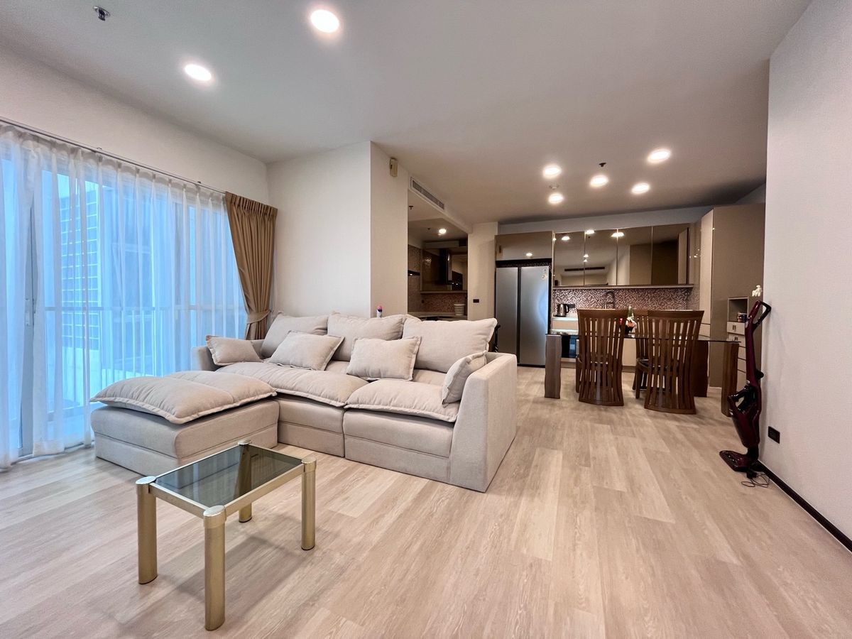 For RentCondoSukhumvit, Asoke, Thonglor : Noble Ora Thonglor, 2 bedrooms, 2 bathrooms, large room(corner room), 114 sq m, beautiful built-in furniture, fully furnished, in the heart of Thonglor, now available for rent, reserve now 🔥