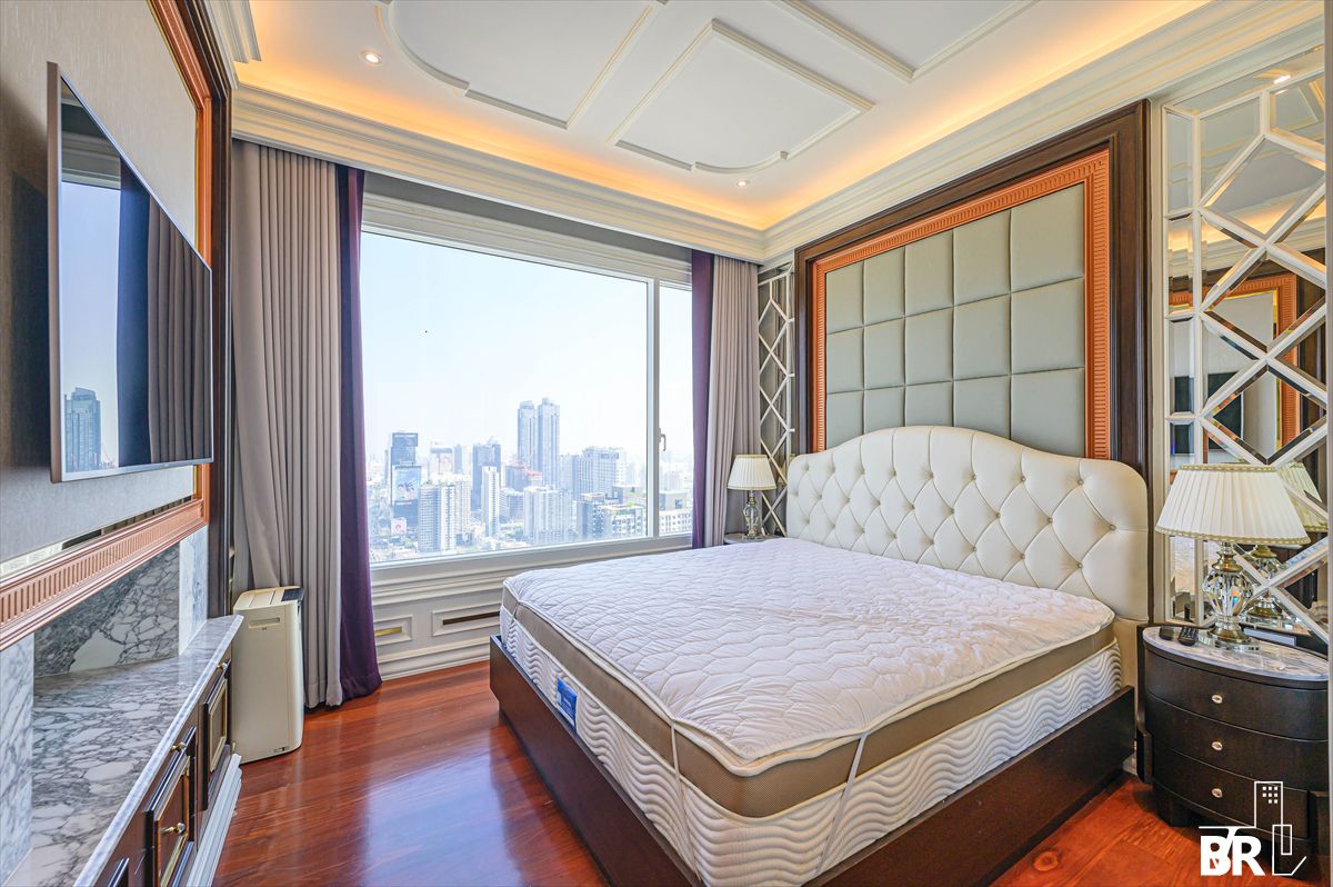 ให้เช่าคอนโดพระราม 9 เพชรบุรีตัดใหม่ RCA :  Q Asoke 💖 ห้อง Penhouse สวย พร้อมอยู่ทันที ✨ ใกล้ MRT เพชรบุรี 