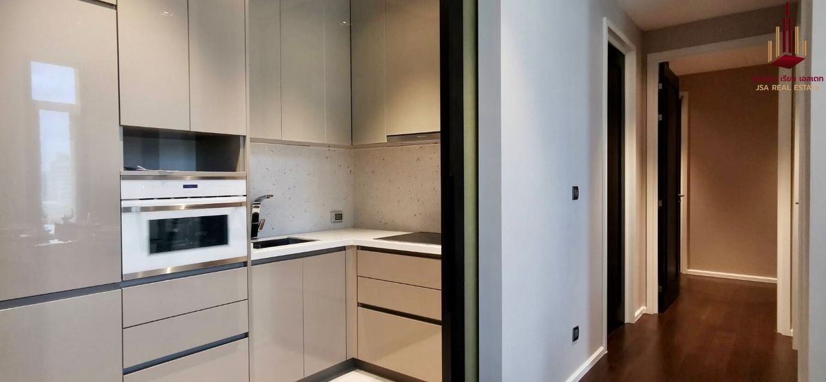 ขายคอนโดสุขุมวิท อโศก ทองหล่อ : ✨ For Sale: The Diplomat 39 Condo ✨  💰 Only 32,960,000 THB