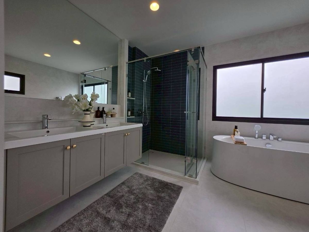 ขายบ้านนวมินทร์ รามอินทรา : ขายสราญสิริ แบรน แสนสิริ