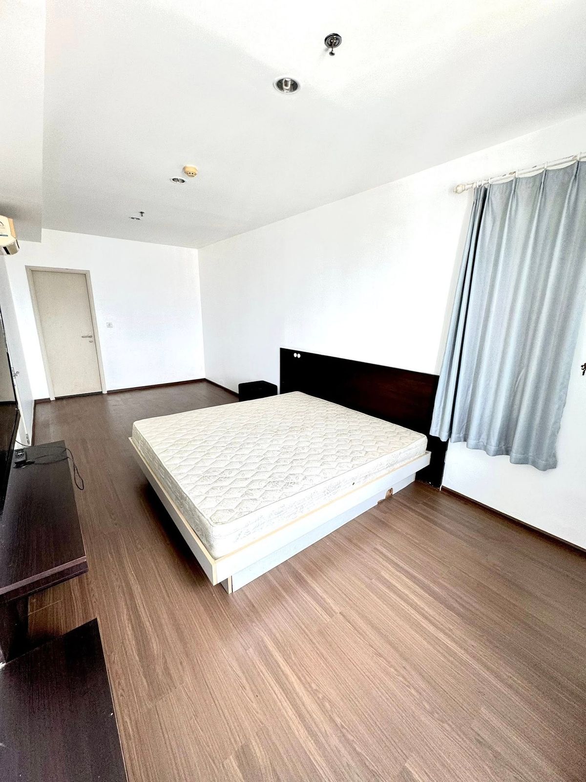 For RentCondoBangna, Bearing, Lasalle : The Gallery Bearing for rent, 25,000 baht [NCr250914]