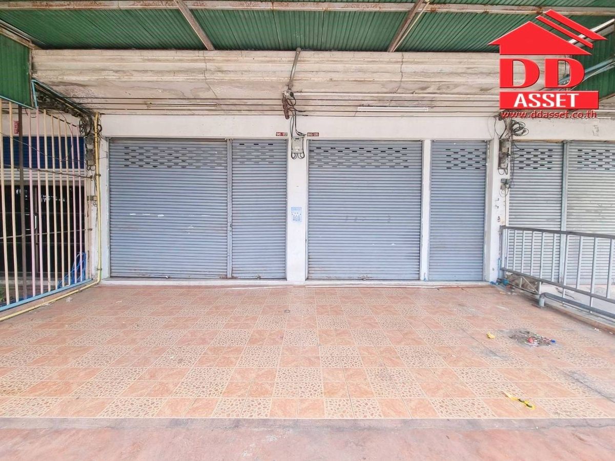 Shop HouseSamut Prakan,Samrong : Selling/ renting 2 commercial buildings, Soi Yu Suk, near Bang Mueang Municipality, Samut Prakan, Kanchana Code: T8224