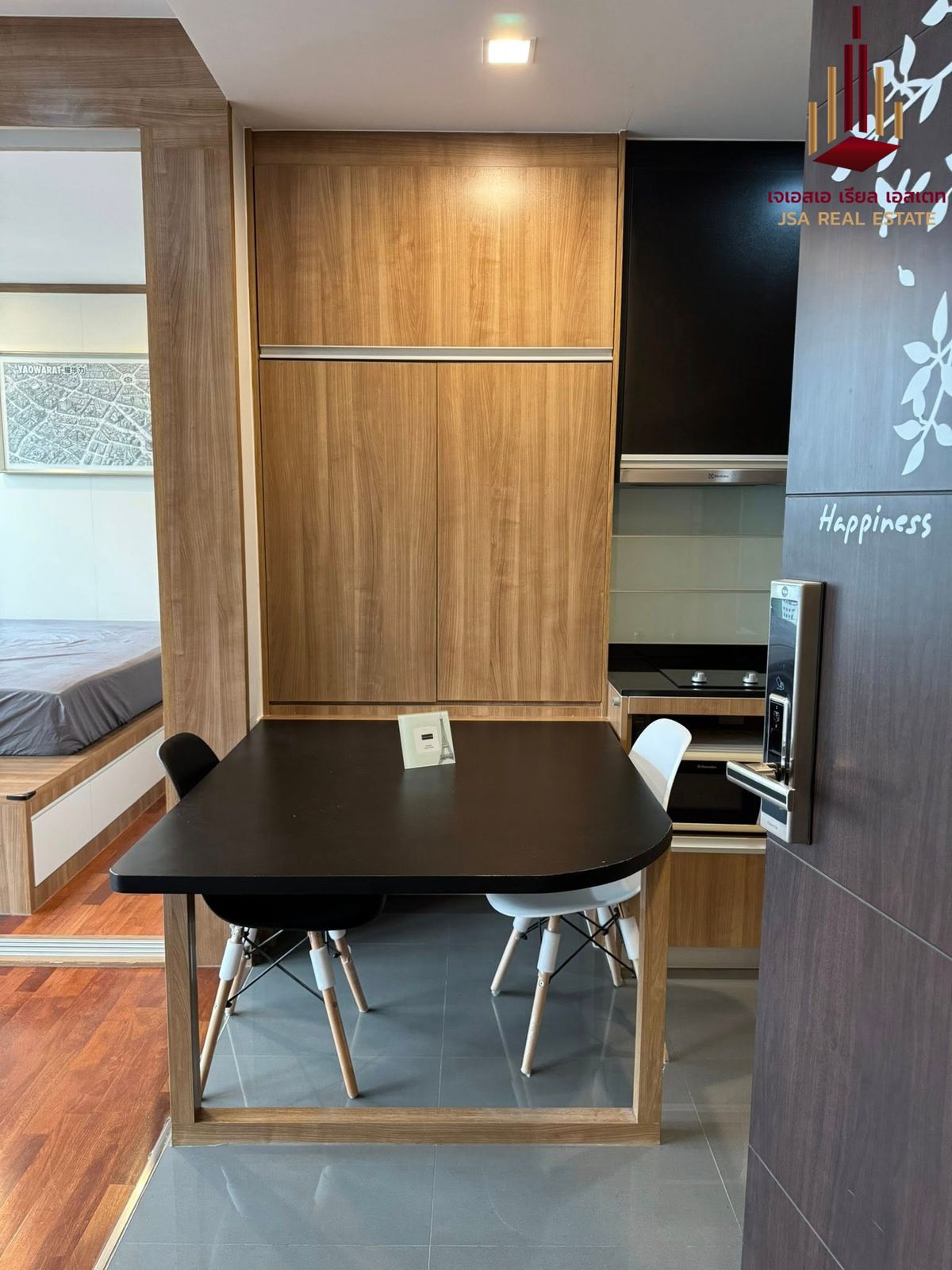 For SaleCondoRatchathewi,Phayathai : ✨ For Sale: Wish Signature Midtown Siam Condo ✨ 💰 ONLY 5,974,000 THB