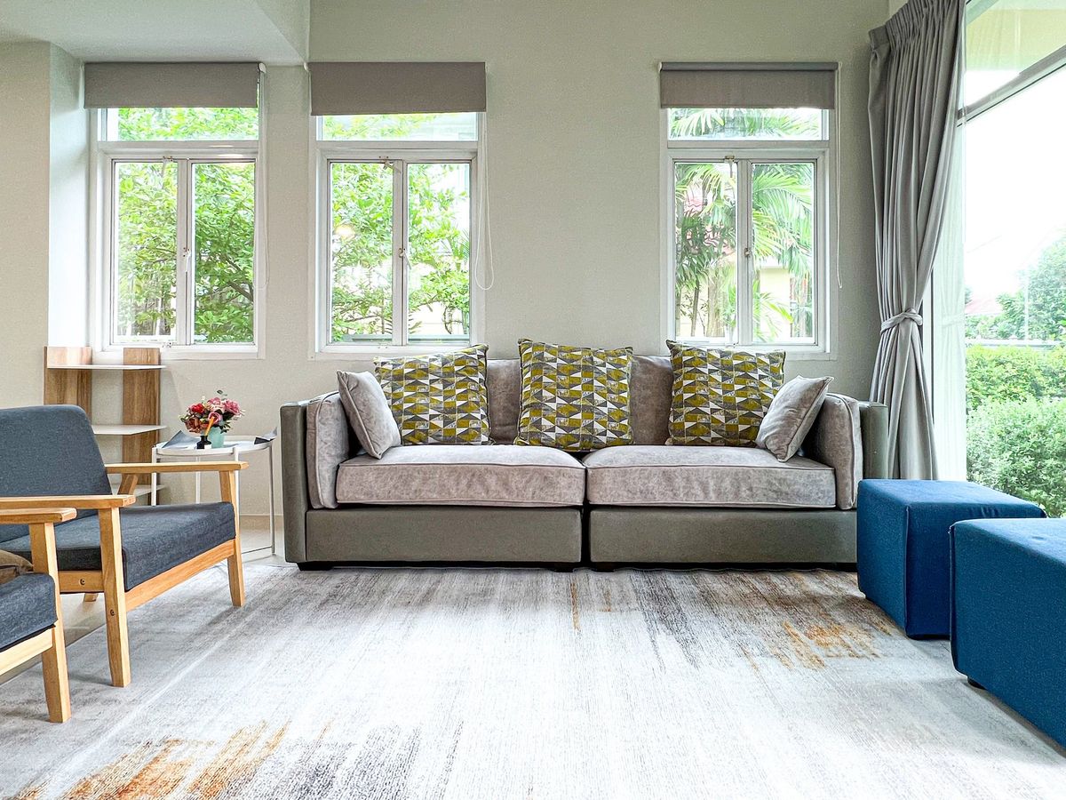 HouseLadkrabang, Suwannaphum Airport : 🌟 Detached 2-Storey House for Sale/Rent in Prawet-Suvarnabhumi – Spacious 3 Bedrooms, 3 Bathrooms, 1 Maid Room, Fully Furnished and Move-In Ready, Convenient Location Near Expressways and Suvarnabhumi Airport