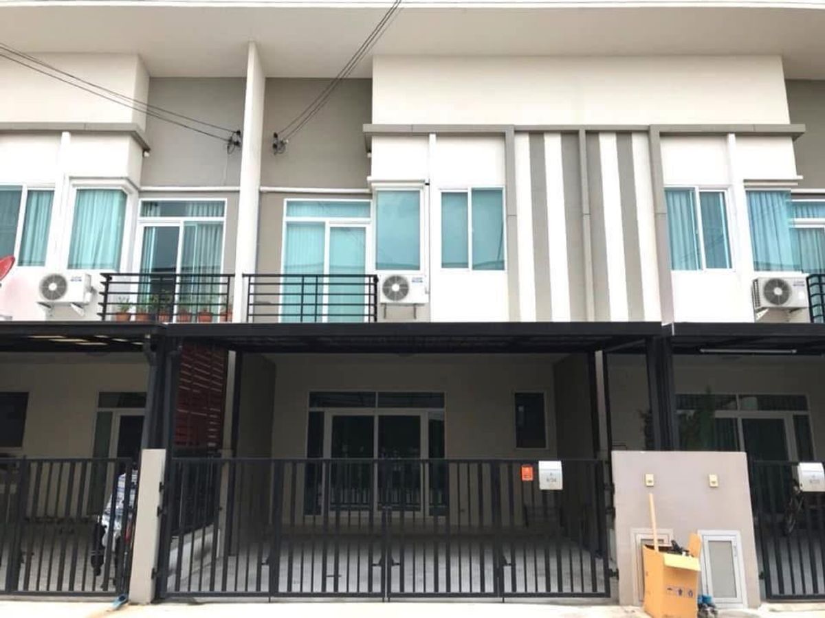 ให้เช่าทาวน์โฮมนวมินทร์ รามอินทรา : ให้เช่าทาวน์โฮม หมู่บ้านคาซ่าซิตี้ วัชรพล-เพิ่มสิน ใกล้สายไหม อเวนิว