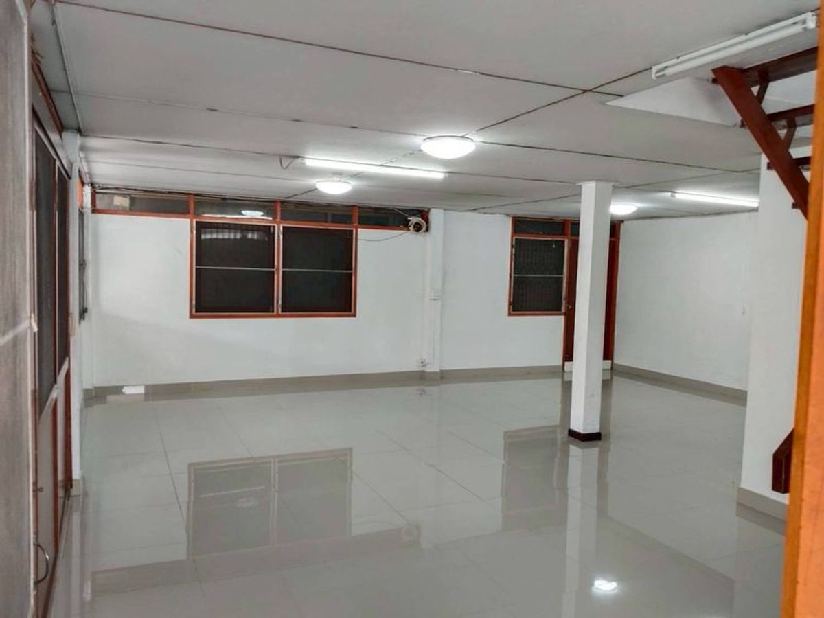 ให้เช่าบ้านพัฒนาการ ศรีนครินทร์ : ให้เช่า บ้านเสรี พระราม 9 ซอย 41 แยก 12 เลขที่ 1 (615) (หลัง the nine พระราม 9)