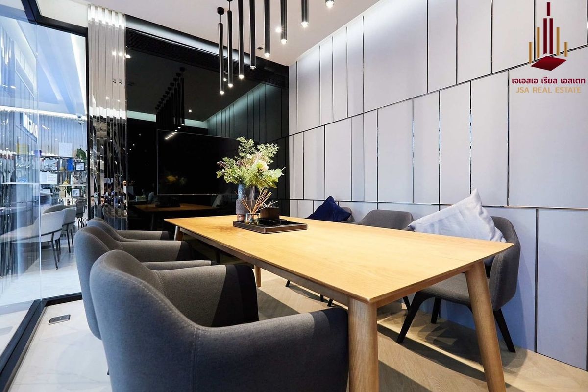 For SaleCondoLadprao, Central Ladprao : ✨ For Sale: The Origin Ladprao 15 Condo ✨ 💰 ONLY 2,500,000 THB