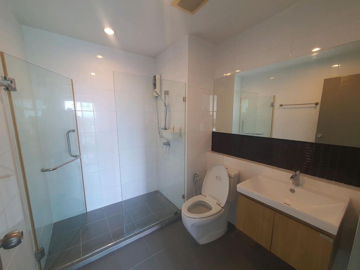 For RentCondoThaphra, Talat Phlu, Wutthakat : 🔥For rent: Condo The Tempo Grand Sathon-Wutthakad The TEMPO Grand Sathon-Wutthakad ⛳️next to BTS Wutthakat 
❣️Ready to move in 22 September 2025
💚Tel/Line: 085 484 8586Ag.
❤️Room details
- Size 31 sq m. - Building B, 14th floor - Room type: 1 bedroom, 1 b