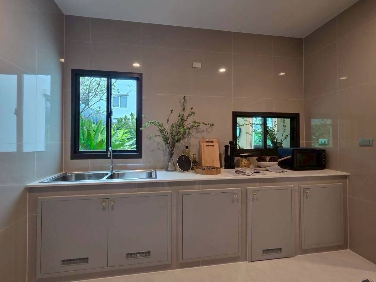 ขายบ้านนวมินทร์ รามอินทรา : ขาย ม.บุราสิริ จตุโชติ