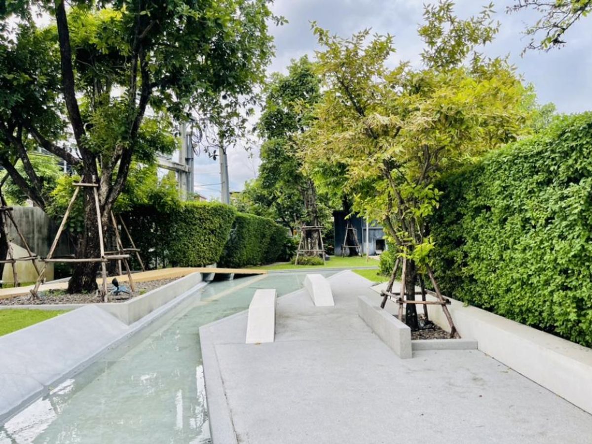 ขายบ้านเลียบทางด่วนรามอินทรา : 54.4ตรว 4นอน4น้ำ บ้านเดี่ยว 3 ชั้น ไพรเวท เนอวานา เรสสิเดนซ์ 