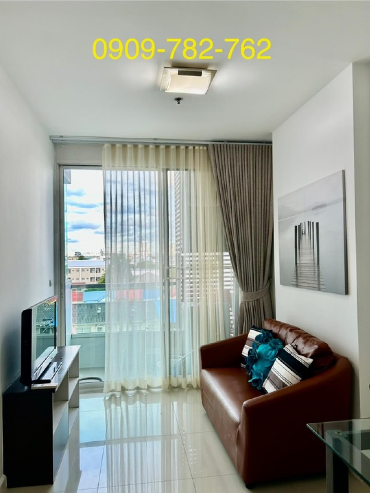 SHOCK! ขายห้องชุดคอนโด IDEO MIX พหลโยธิน 0 เมตร BTS สะพานควาย 1 นอน1น้ำ 38 ตรม วิวสวนดีที่สุดถูกที่สุดในโครงการ 3.99 ล้านบาทโทร 0909-782-762 Loading...