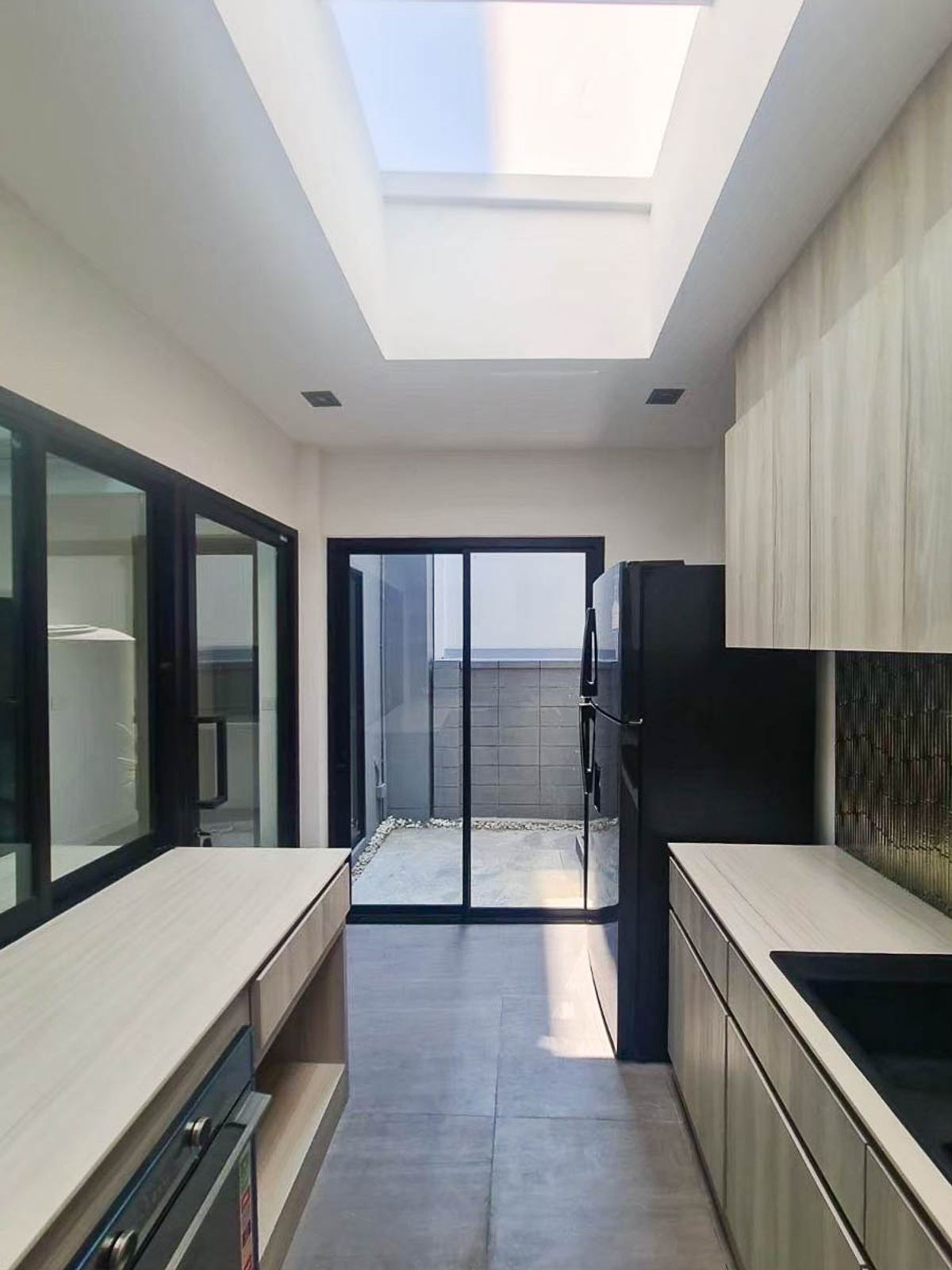 For SaleTownhomePattanakan, Srinakarin : TownHome for Sale Nirvana Define Rama 9, 3 bedroom 21 sqw 235 sqm Near Ramkhamhaeng, Pattanakarn, Huamak, The Nine : SL25S-019