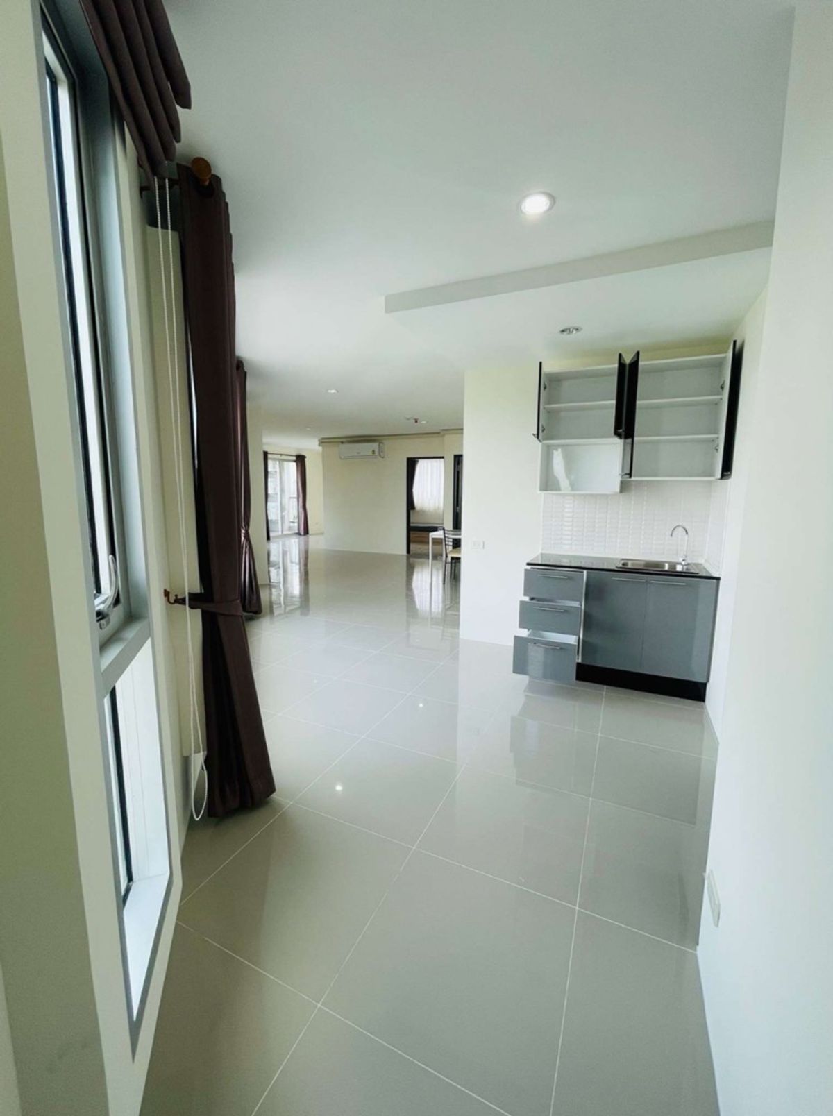 For RentCondoPattanakan, Srinakarin : For Rent: Assagarn Place Condominium – Srinakarin Road
