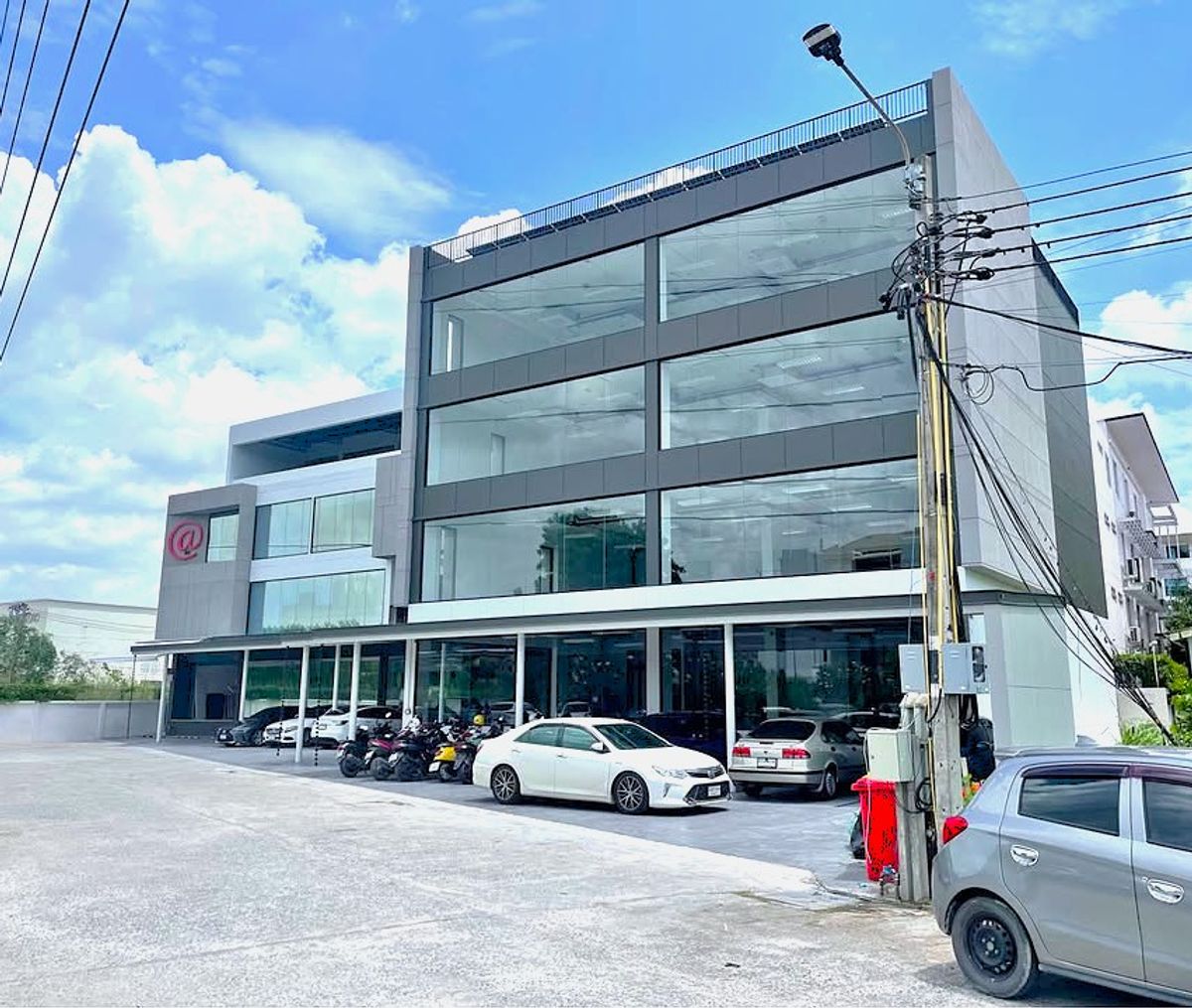 For RentHome OfficePattanakan, Srinakarin : H0730♛ Home Office for Rent ⚝ Development ♜MRT Hua Mak ∞099-5919653,065-9423251▚Line@surresidence
