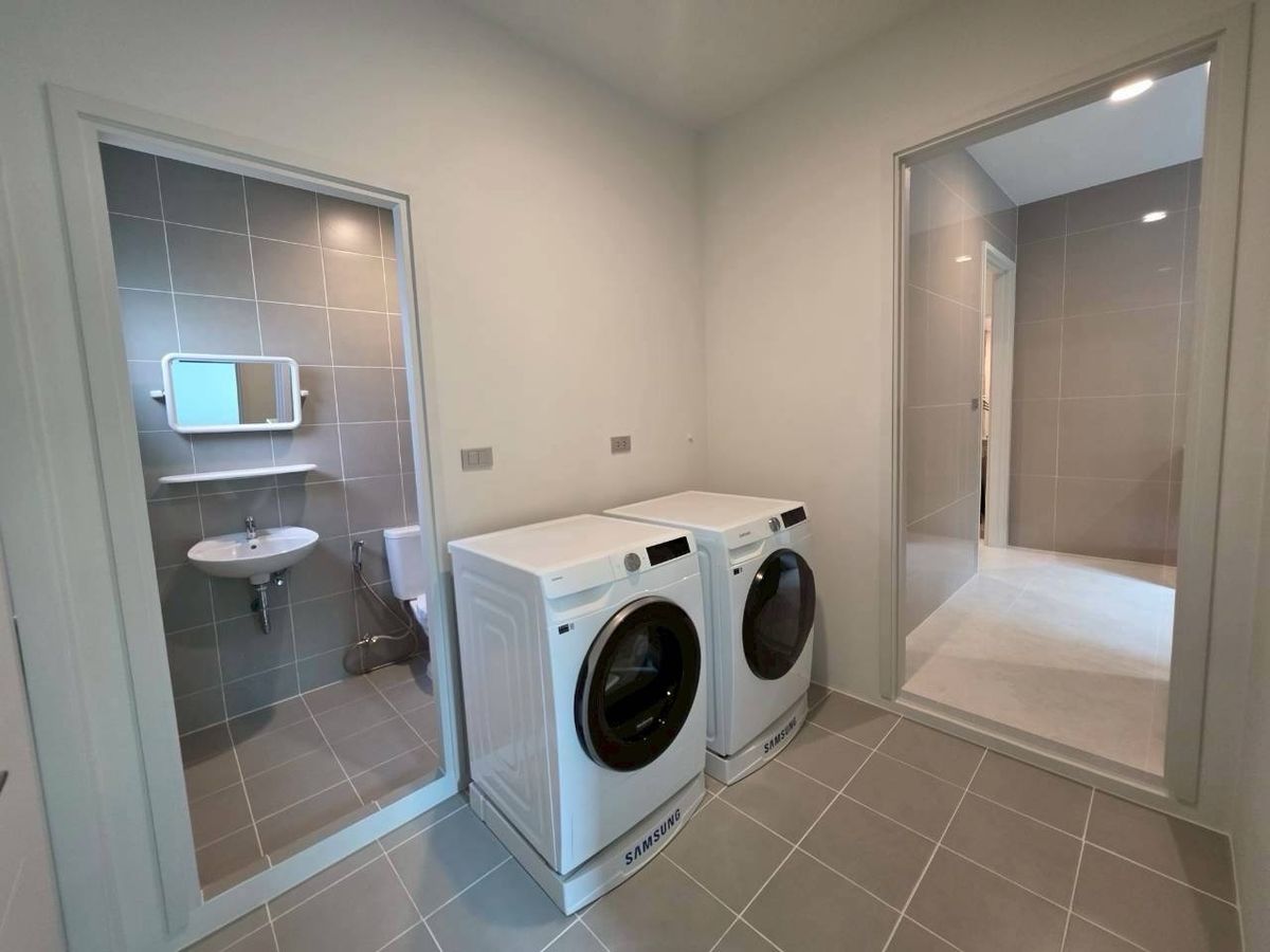 ขายบ้านนวมินทร์ รามอินทรา : ขายสราญสิริ แบรน แสนสิริ