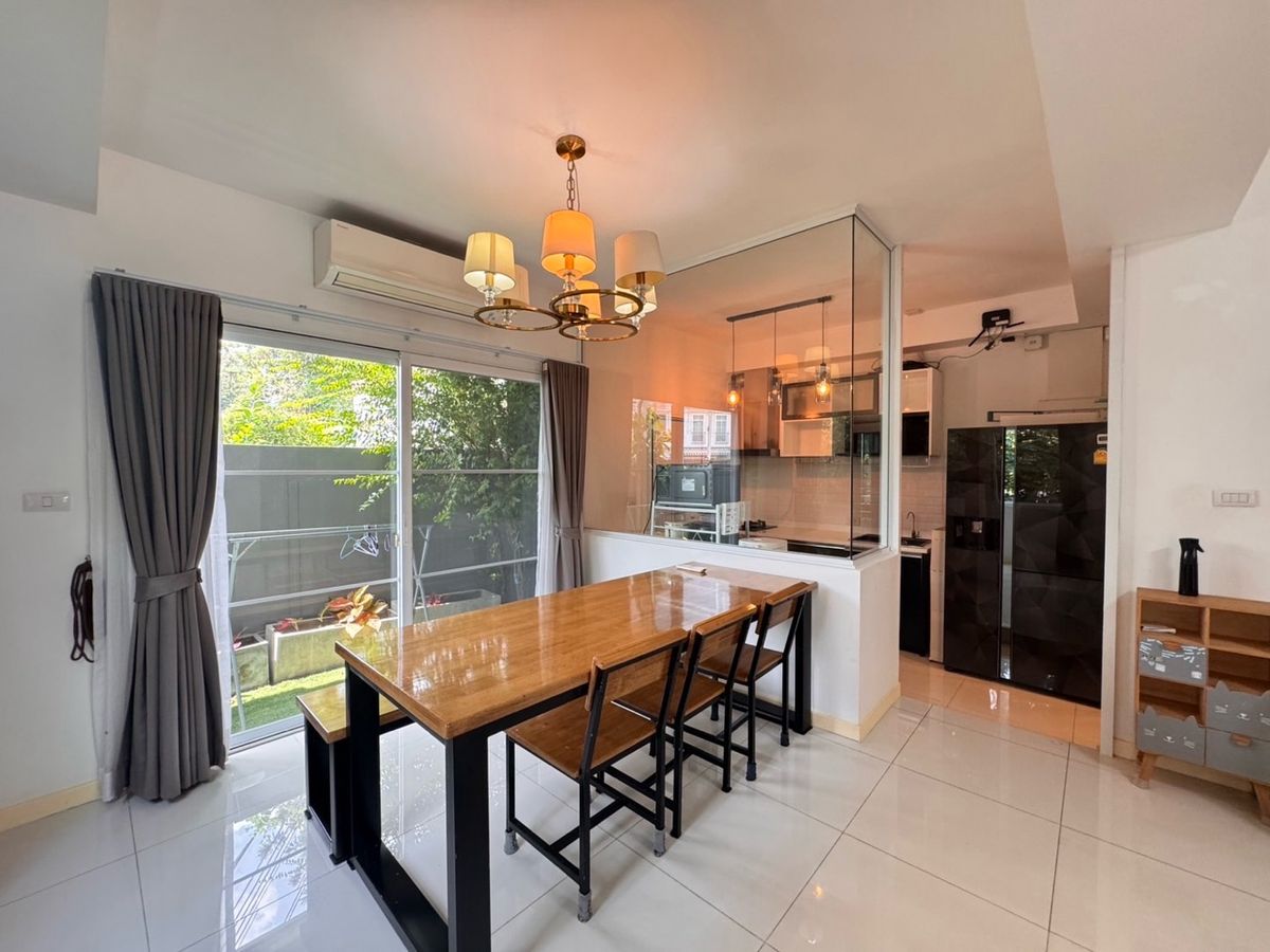 ให้เช่าทาวน์โฮมบางนา แบริ่ง ลาซาล : 💥ForRent💥3Bed • Indy Bangna-Ramkhamhang 2 🏡 Near Mega Bangna ✨ Duplex ‼️Corner House with Private Garden 🌳 Ready to move in ‼️