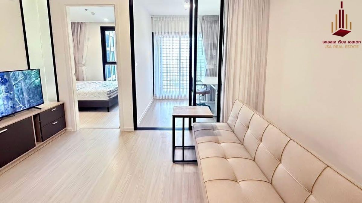 For RentCondoSapankwai,Jatujak : ✨ For Rent: Denim Jatujak Condo ✨ 💰 ONLY 18,500 THB/Month
