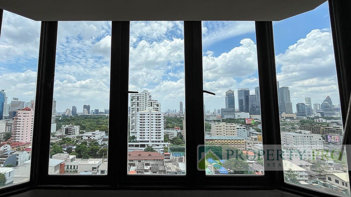 ขายคอนโดนานา : ขาย คอนโด Omni Tower สุขุมวิท นานา แบบ 1 ห้องนอน 57 ตรม ชั้นสูง เฟอร์นิเจอร์ครบ ใกล้ BTS นานา อโศก เพลินจิต One Bangkok Terminal 21: YA25S-003