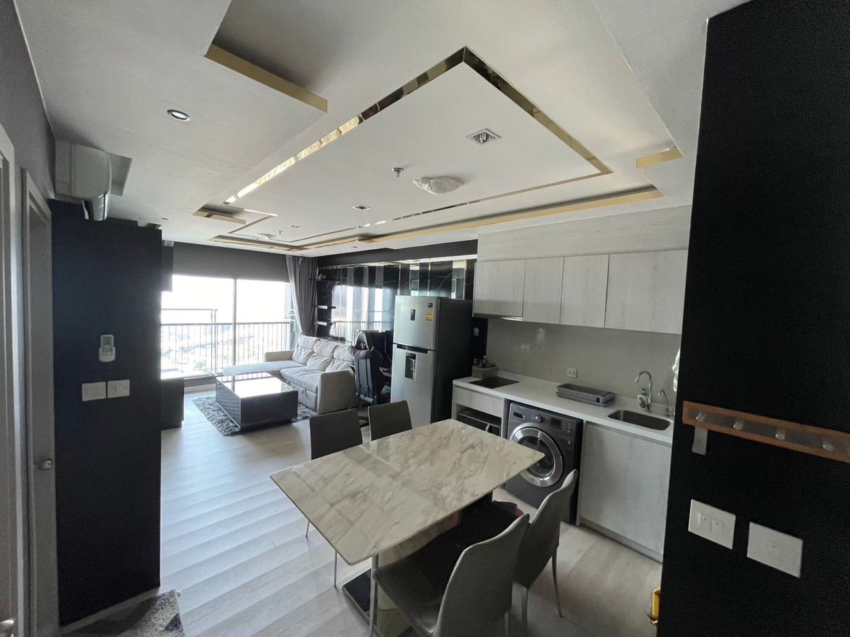 ขายคอนโดอ่อนนุช อุดมสุข : Life Sukhumvit 48 ขายด่วน 2 ห้องนอน ตกแต่งพร้อมอยู่ ลดพิเศษ 6.5 ล้านเท่านั้น