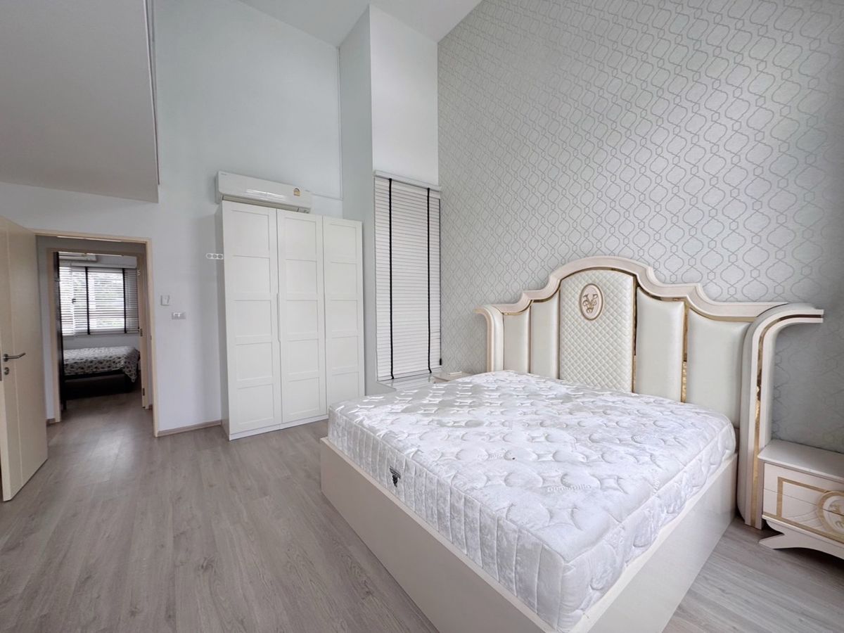 ให้เช่าทาวน์โฮมบางนา แบริ่ง ลาซาล : 💥ForRent💥3Bed • Indy Bangna-Ramkhamhang 2 🏡 Near Mega Bangna ✨ Duplex ‼️Corner House with Private Garden 🌳 Ready to move in ‼️