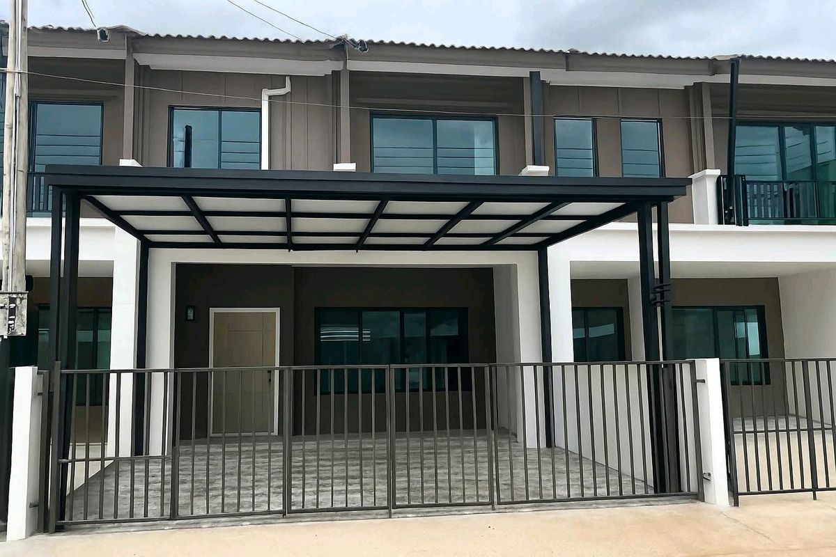 For RentTownhomeChiang Mai : New townhouse for rent in Mae Hia, Chiang Mai
