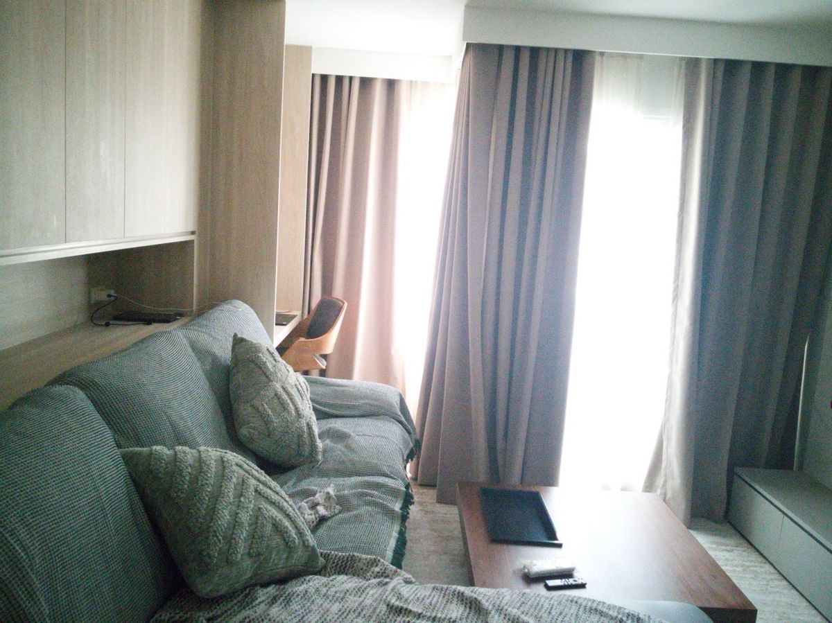 ขายคอนโดสีลม ศาลาแดง บางรัก : Investment Unit – Surawong City Resort | Corner Room in Silom CBD พร้อมผู้เช่า รับรายได้ 30K–35K/เดือนทันที