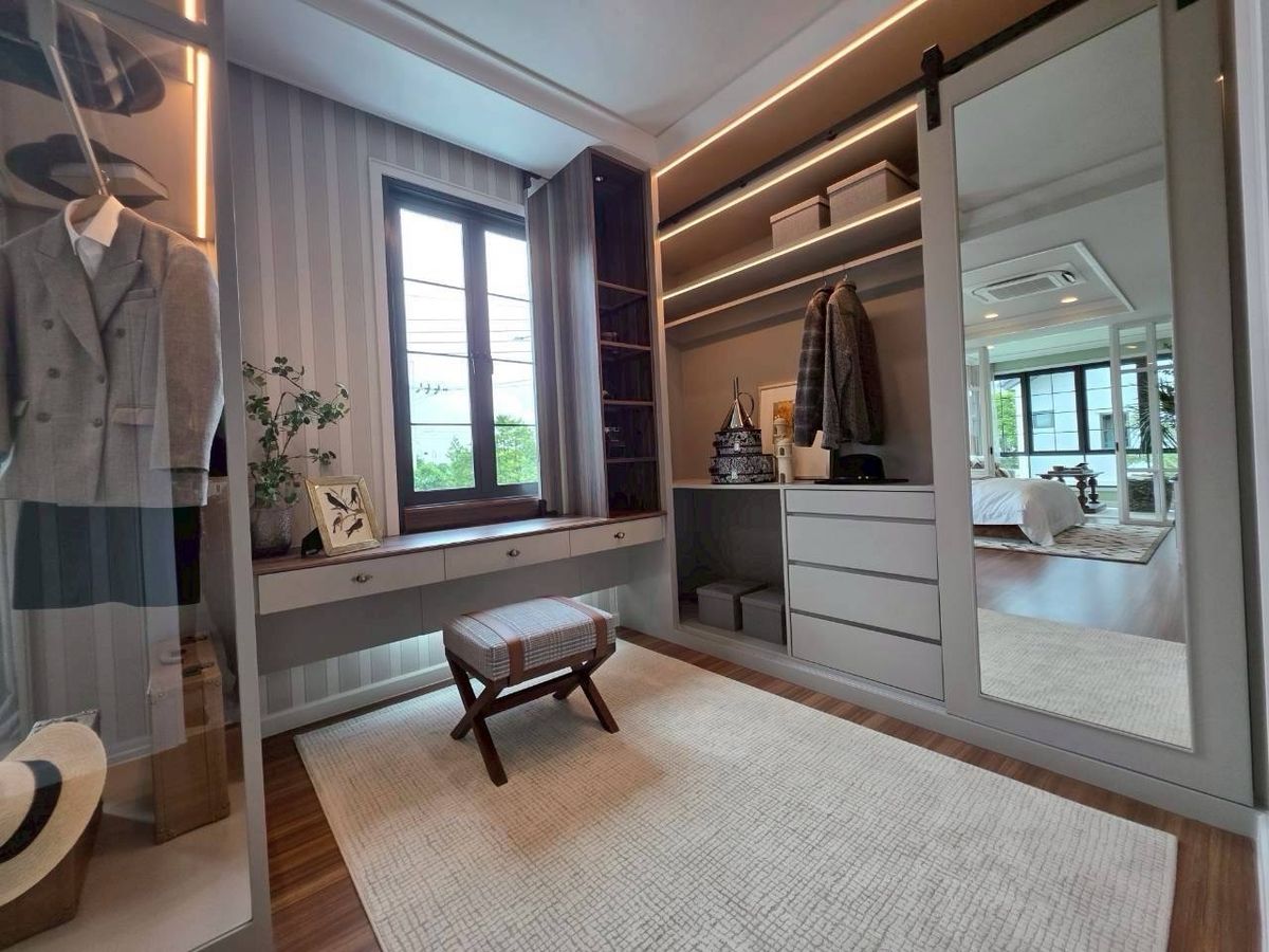 ขายบ้านนวมินทร์ รามอินทรา : ขาย ม.บุราสิริ-จตุโชติ วัชรพล