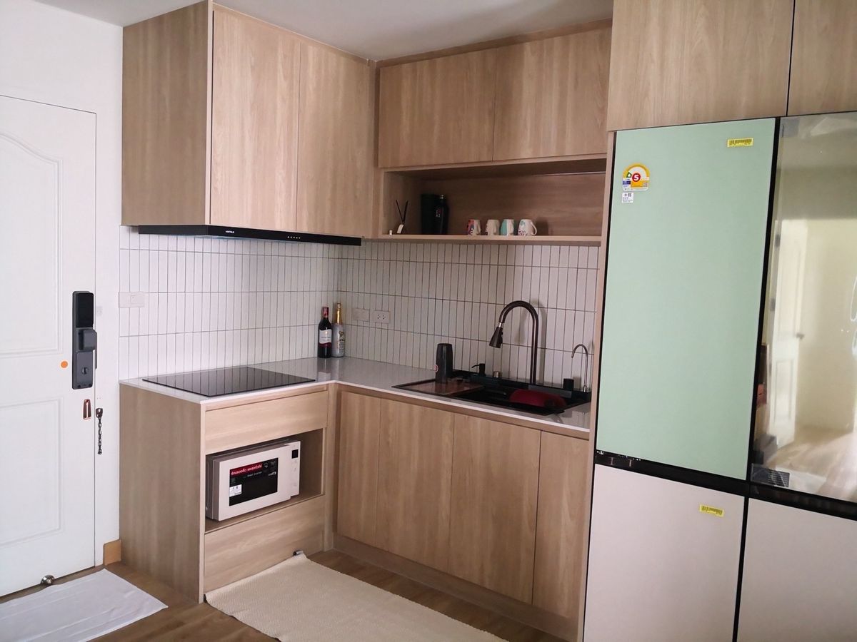 ขายคอนโดสีลม ศาลาแดง บางรัก : Investment Unit – Surawong City Resort | Corner Room in Silom CBD พร้อมผู้เช่า รับรายได้ 30K–35K/เดือนทันที